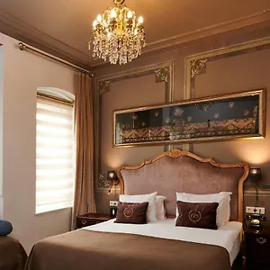 Faik Pasha Special Category Beyoglu Otel