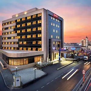 Hotel Hampton By Hilton Kayasehir, Estambul